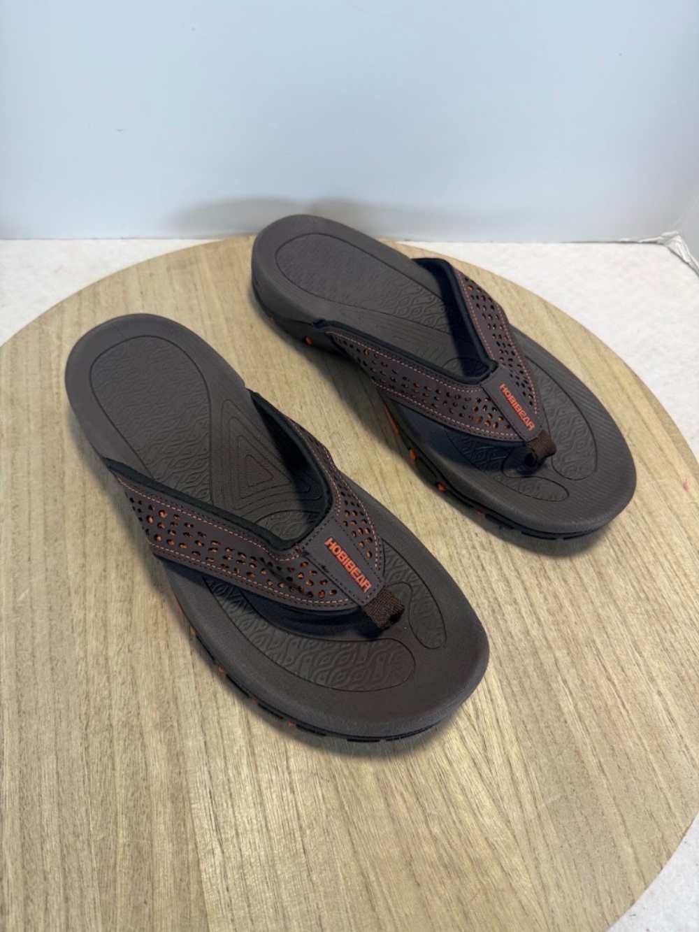 HOBIBEAR Mens Flip Flop Sandals Brown Orange Comfort Thong Size EU 41 US 8 NWOT